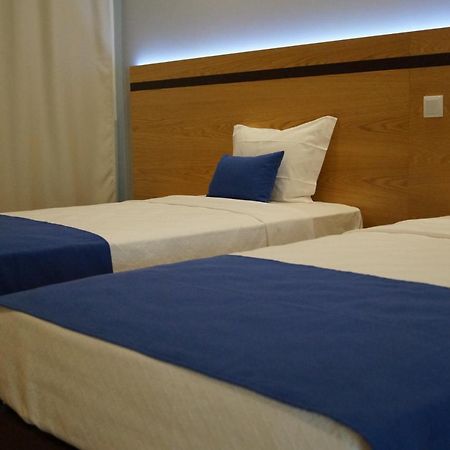 Angra Central Hotel Angra do Heroísmo Extérieur photo